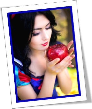 snow white and apple, branca de neve e maçã