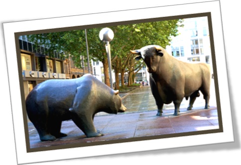 statues of bear market bull market