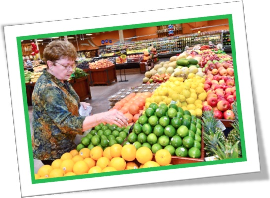 produce section, seção de hortifruti, frutas, verduras, legumes