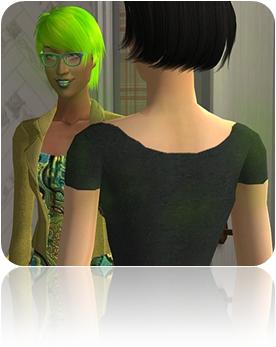 mulher de costas conversando com mulher que usa óculos blusa e cabelos tingidos de verde