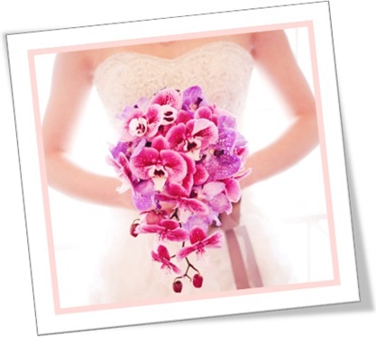 noiva carregando buquê de orquídeas, posy, bouquet, nosegay, casamento, flores