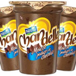 sobremesa chandelle mousse pedaços de chocolate