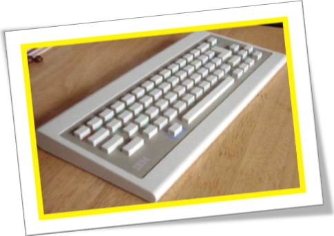 teclado, keyboard, digitação, teclas brancas quadradas chicletes