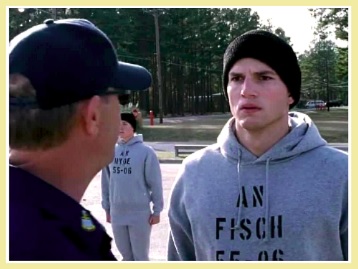 trocadilho com sobrenome Fisch e fish exemplo de tradução de nomes próprios no filme The Guardian